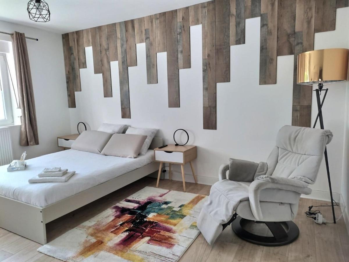 Ch Privee 18M - Canape - Netflix - Appart 120M Woippy المظهر الخارجي الصورة